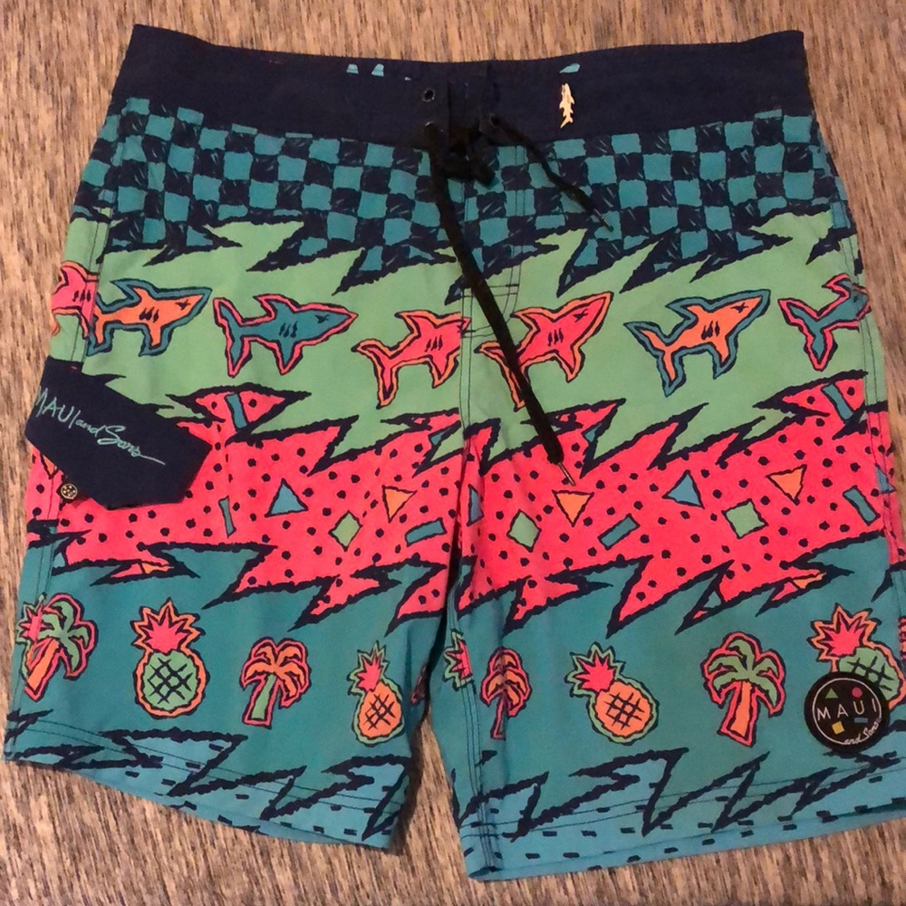 Maui and Sons 36 board shorts